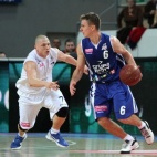 Uwielbiam kąpać się w morzu i jeść banany